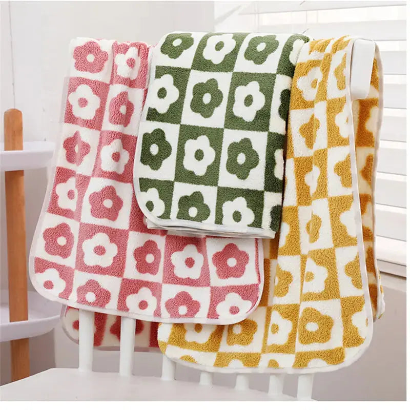 Cute Plaid Flowers Microfiber Towel Bath Towel Soft Face Towels - Dodas Corner